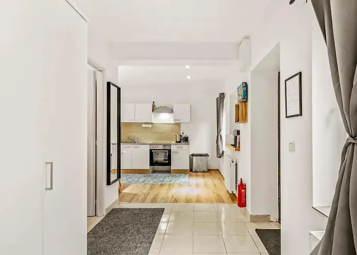 Modernes 35qm Nahe Flughafen & Zentrum * Βιέννη